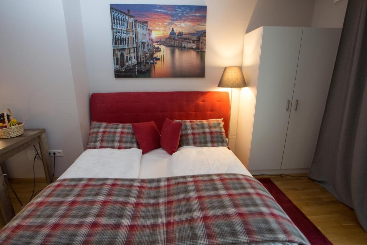 Premium Apartment Muenchen Messe Екстериор снимка
