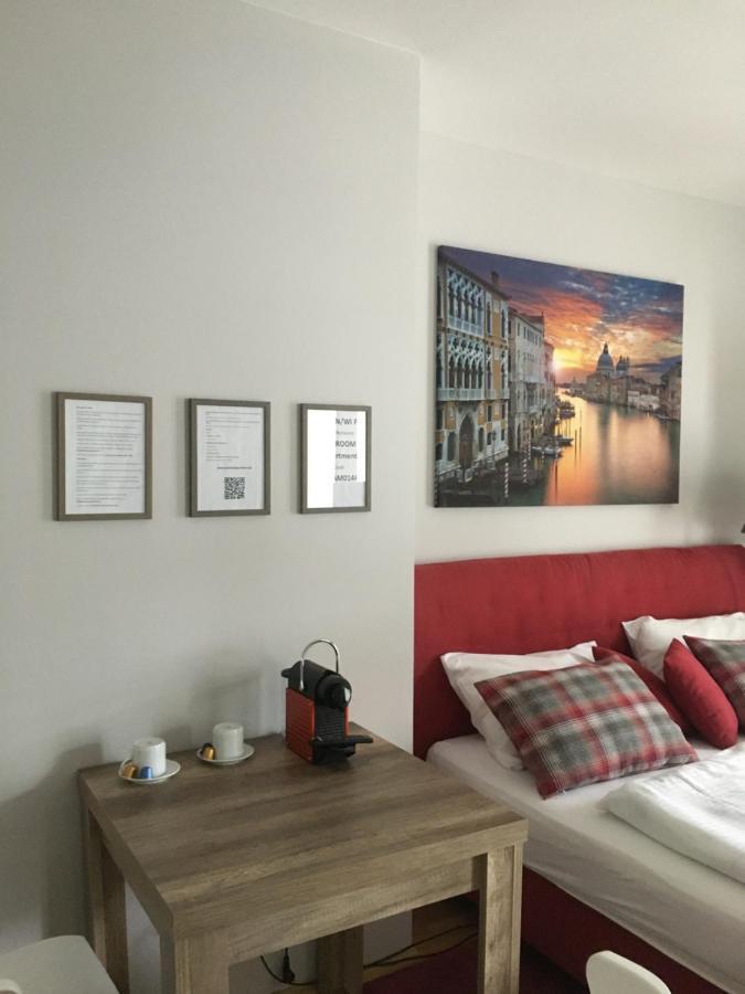 Premium Apartment Muenchen Messe Екстериор снимка